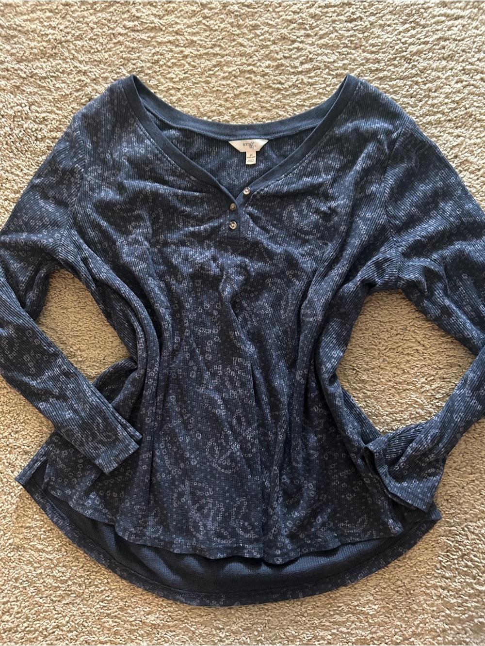 Terra & Sky Navy Blue Long Sleeve V-Neck Henley Top